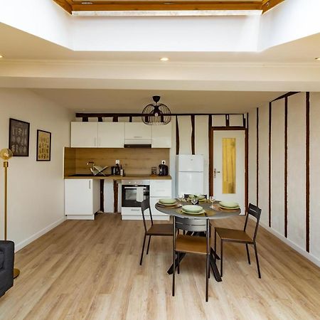 Appartamento Charmant Duplex Castelnaudary Esterno foto